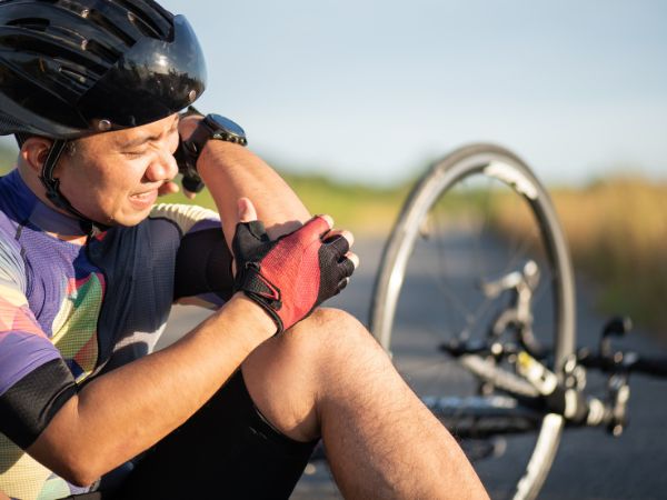 Najczęstsze przyczyny urazów rowerowych i jak im zapobiegać